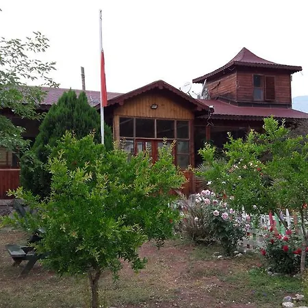 Privatunterkunft Eva Bungalow *